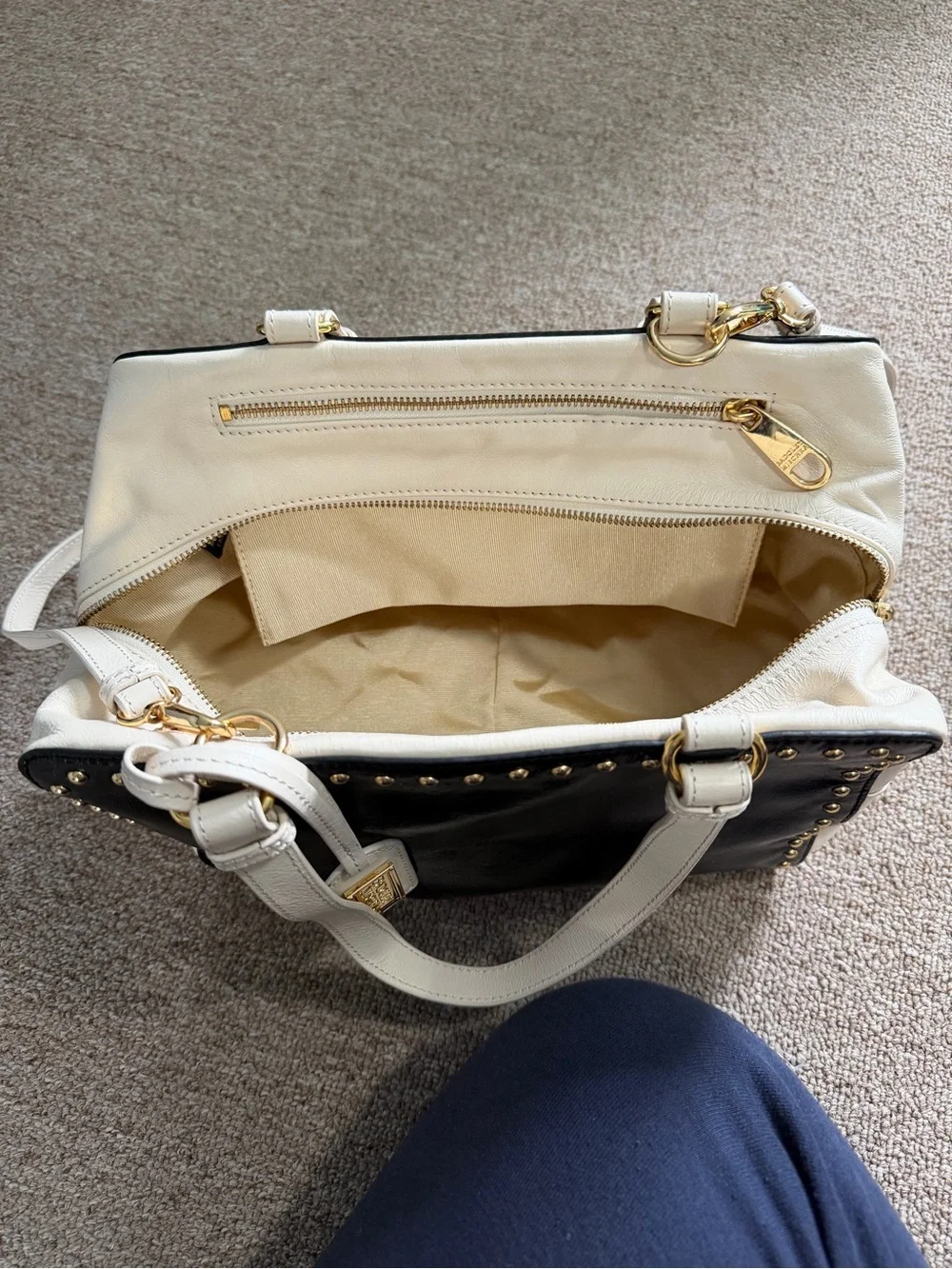 Authentic Badgley Mischka Nina Cube satchel/shoulder bag cream/black, EUC - Picture 8 of 10